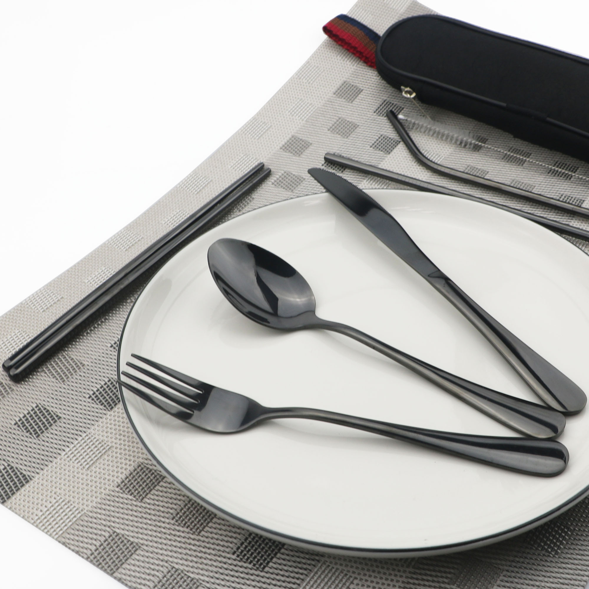 Столовые приборы из нержавеюще – обзор и цена Camping Cooking And Cutlery Set